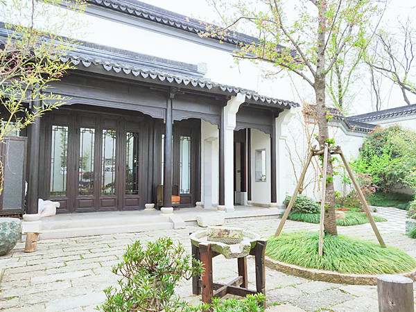 新中式仿古铝合金门窗
