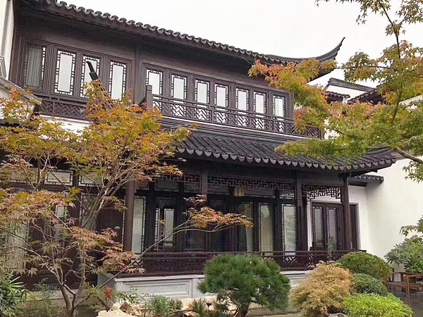 中式仿古花格门窗
