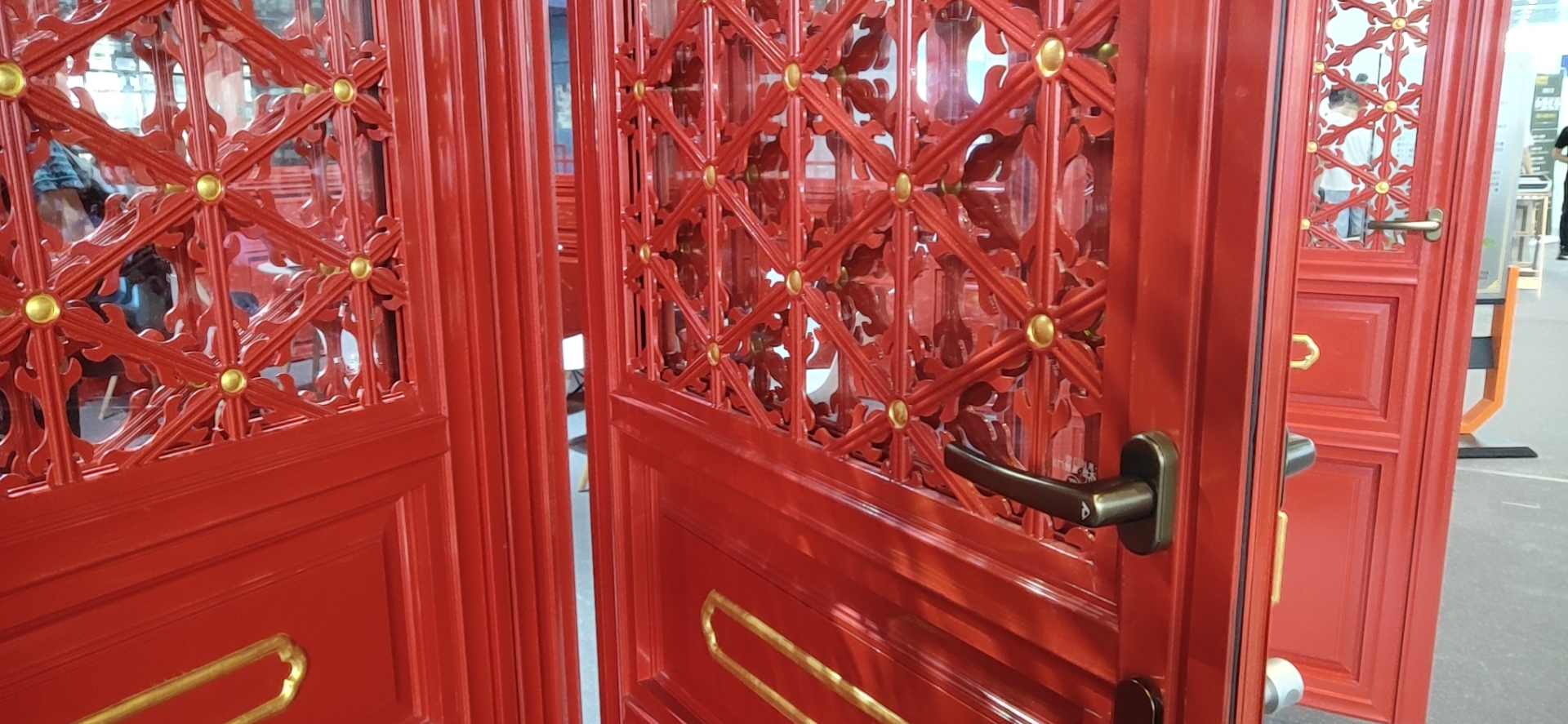 中式铝合金门窗窗花价格