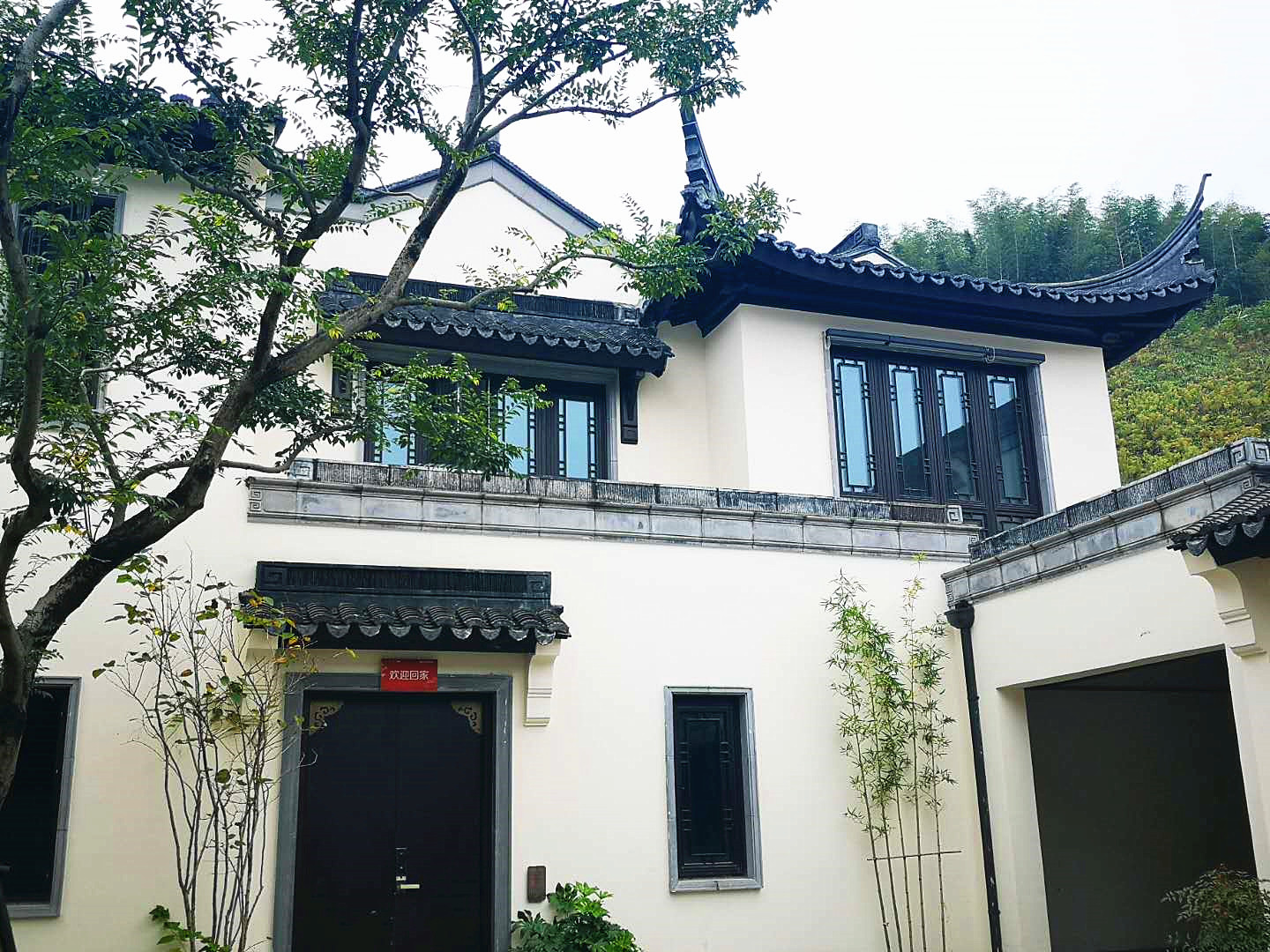 新中式徽派建筑门窗