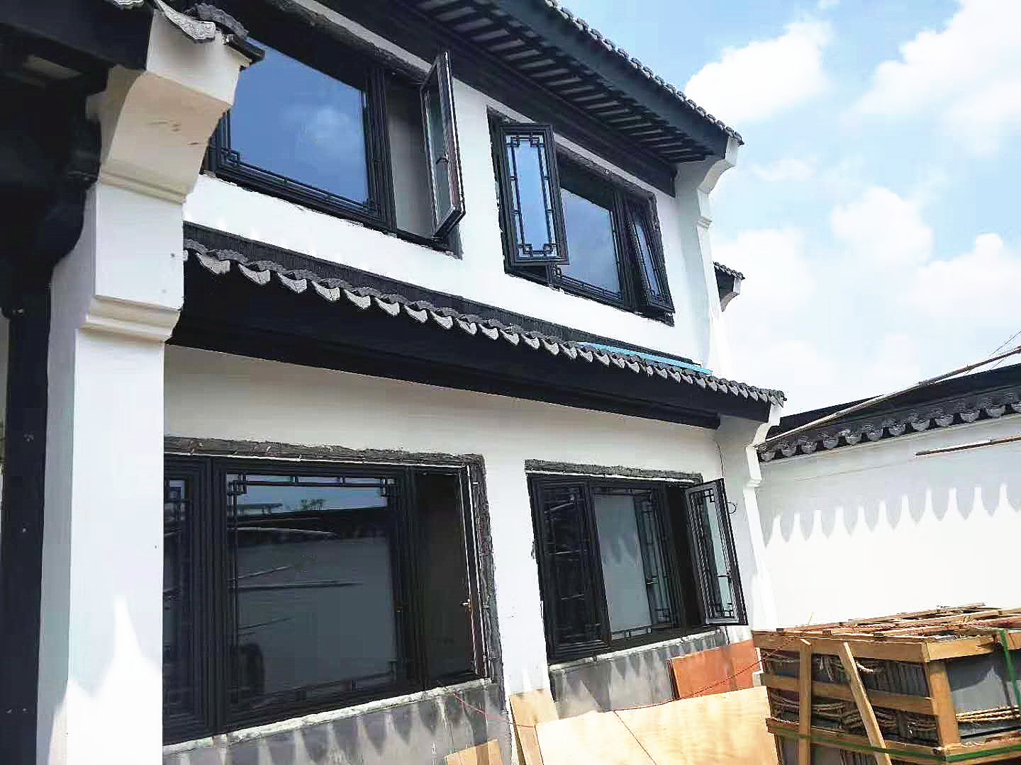 湖南省断桥铝新中式门窗
