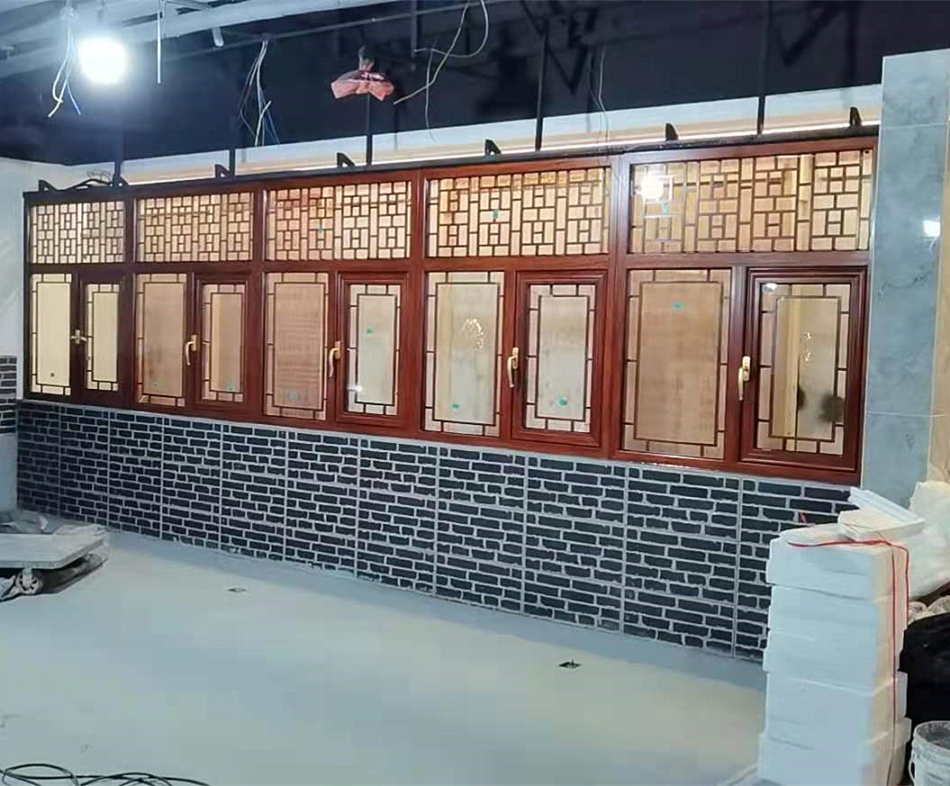铝合金中式门窗